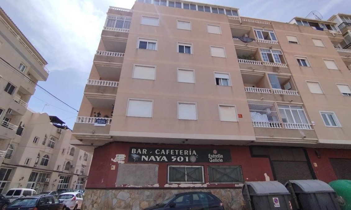 Segunda mano - Apartamento -
Torrevieja - Habaneras