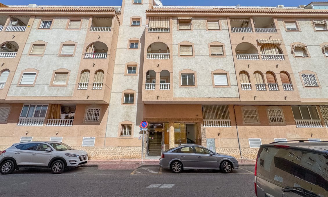 Wiederverkauf - Wohnung -
Torrevieja - Costa Blanca