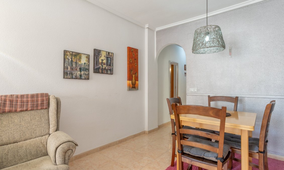 Wiederverkauf - Wohnung -
Torrevieja - Costa Blanca