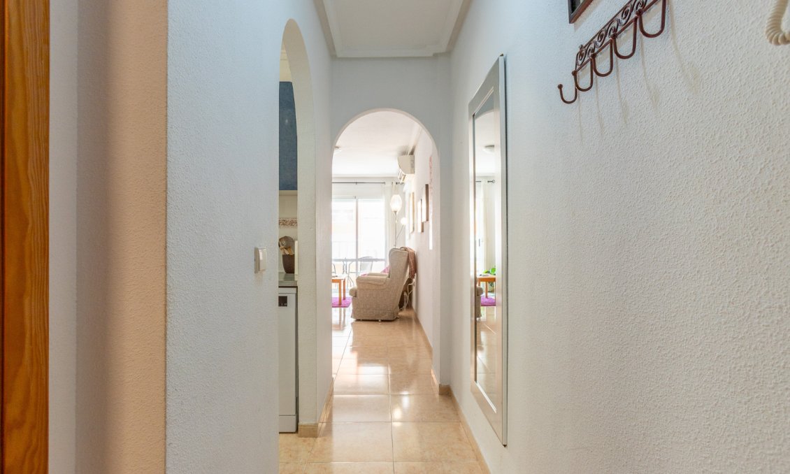 Wiederverkauf - Wohnung -
Torrevieja - Costa Blanca