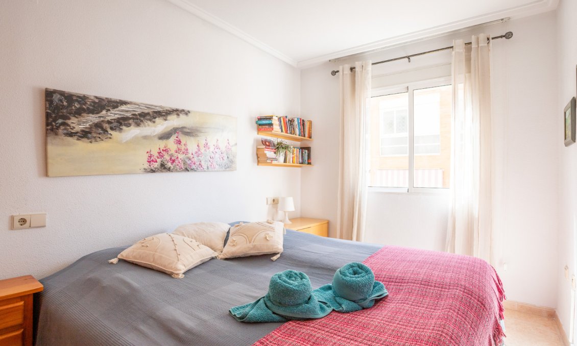 Wiederverkauf - Wohnung -
Torrevieja - Costa Blanca