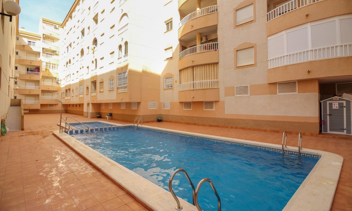 Wiederverkauf - Wohnung -
Torrevieja - Costa Blanca