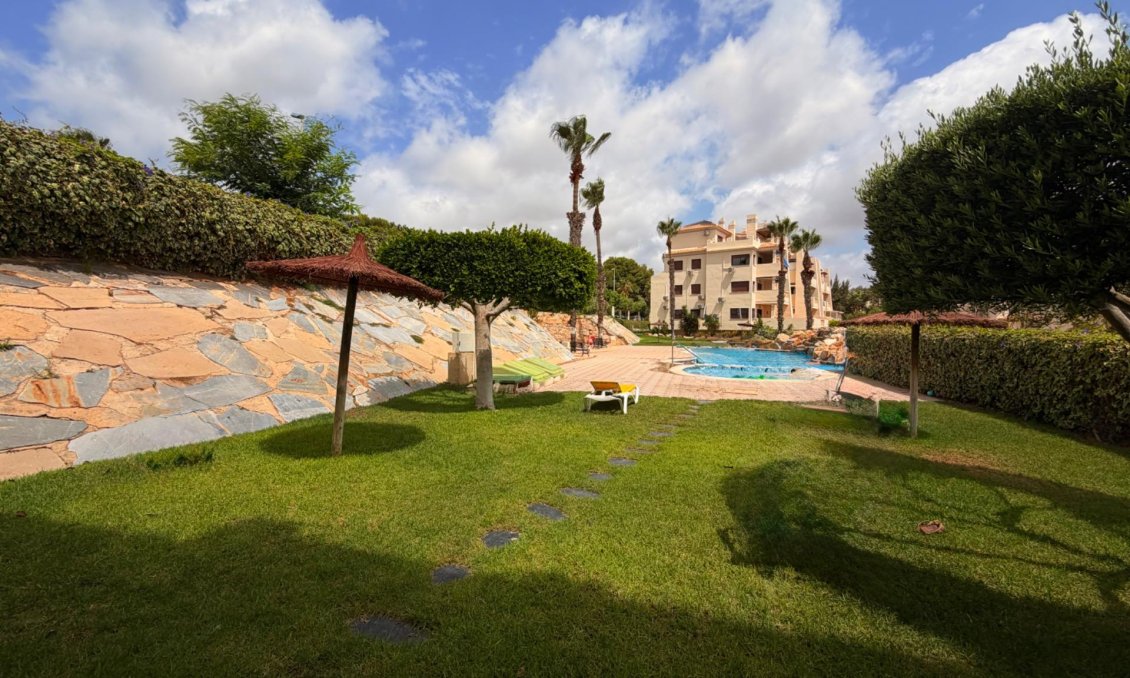 Resale - Apartment -
Orihuela Costa - Las Ramblas