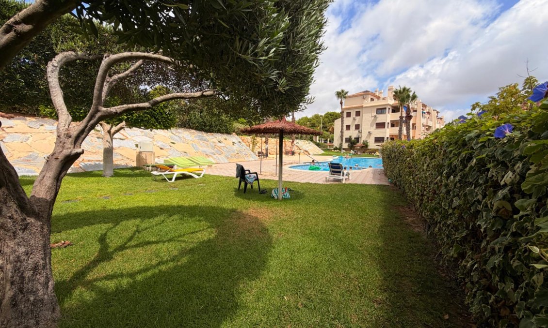 Resale - Apartment -
Orihuela Costa - Las Ramblas