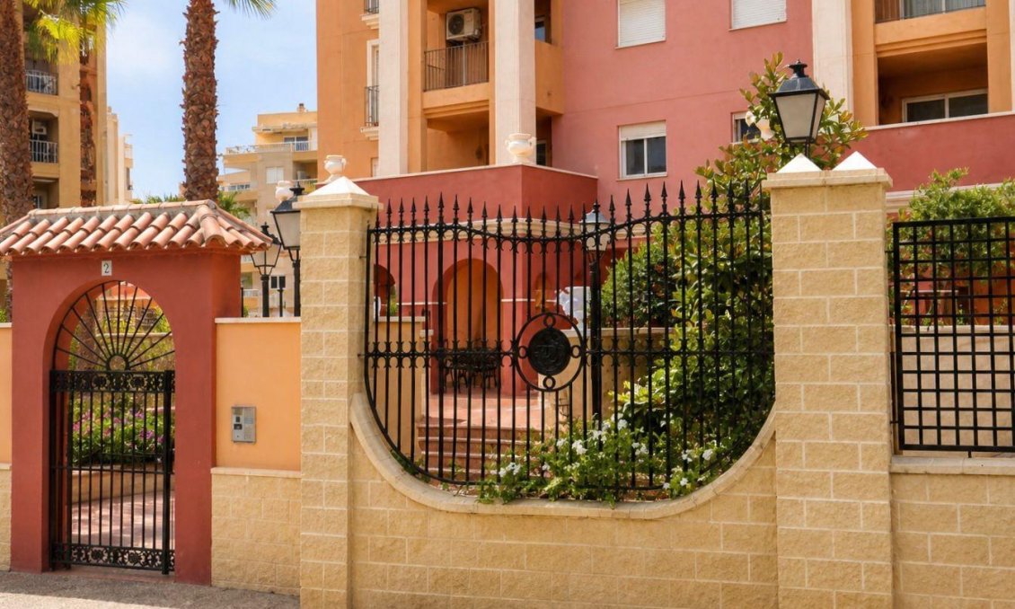 Használt Ingatlanok - Apartman -
Torrevieja - Los Frutales