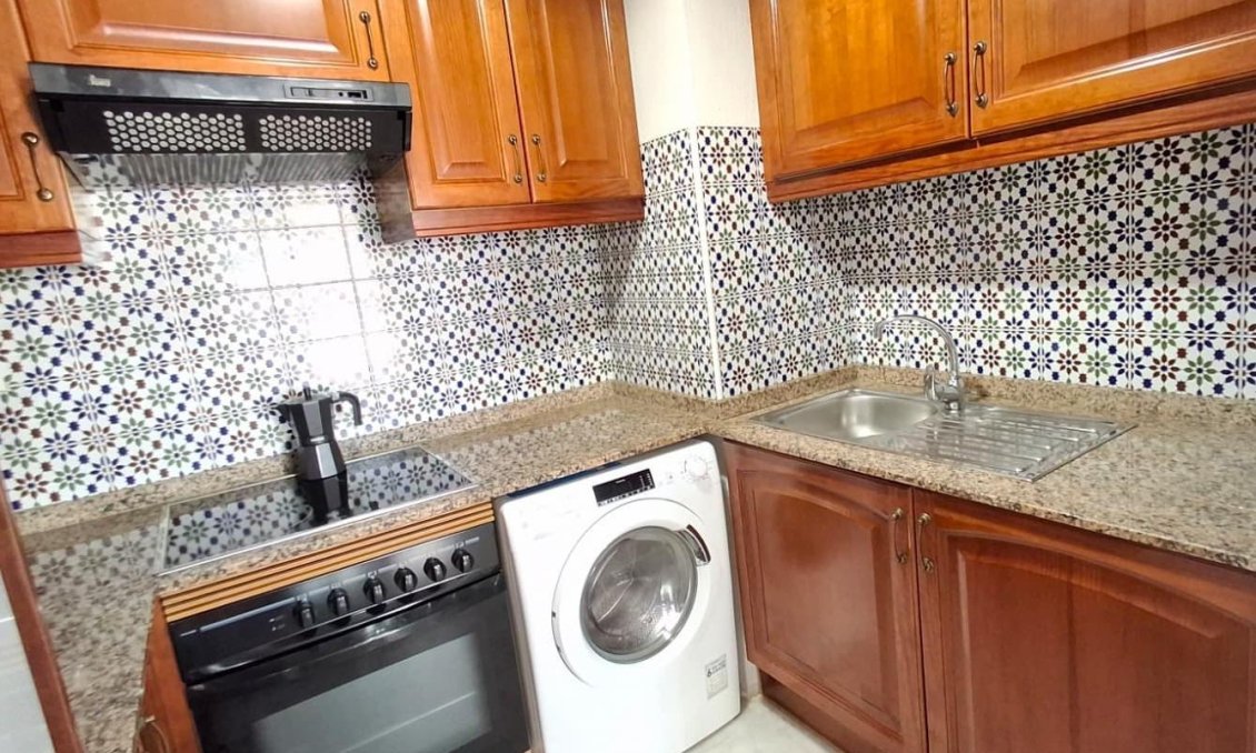 Használt Ingatlanok - Apartman -
Torrevieja - Los Frutales