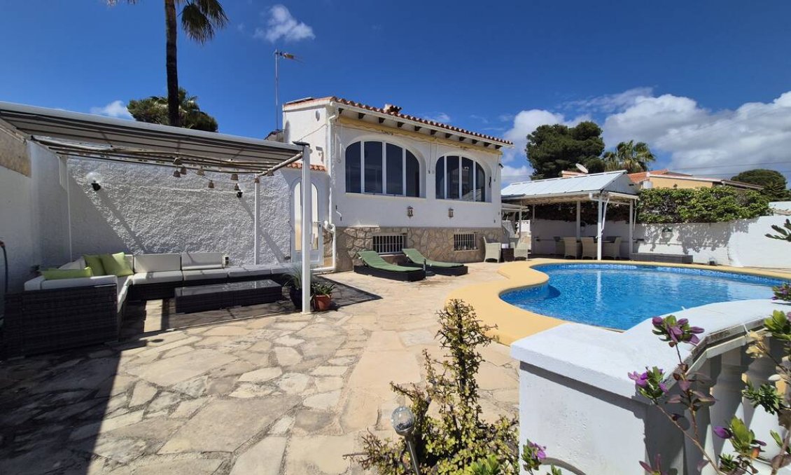 Használt Ingatlanok - Villa -
Moraira - Costa Blanca