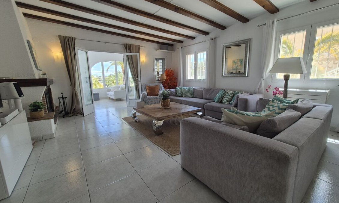 Használt Ingatlanok - Villa -
Moraira - Costa Blanca