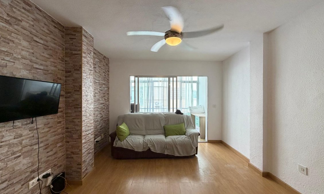 Használt Ingatlanok - Apartman -
Torrevieja - Playa del Cura