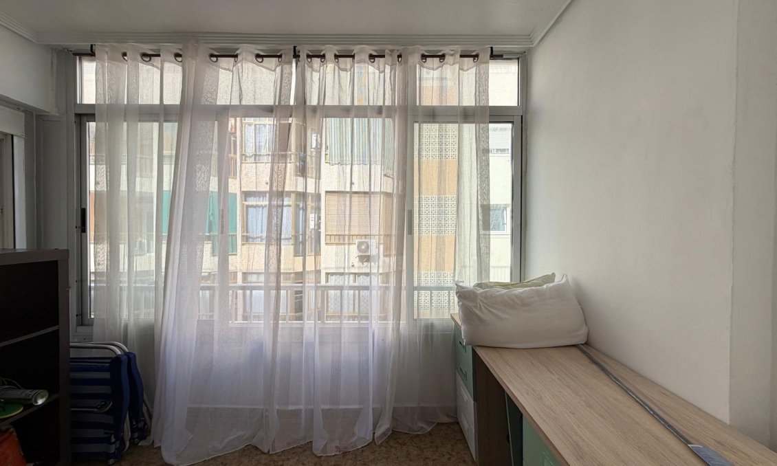 Használt Ingatlanok - Apartman -
Torrevieja - Playa del Cura