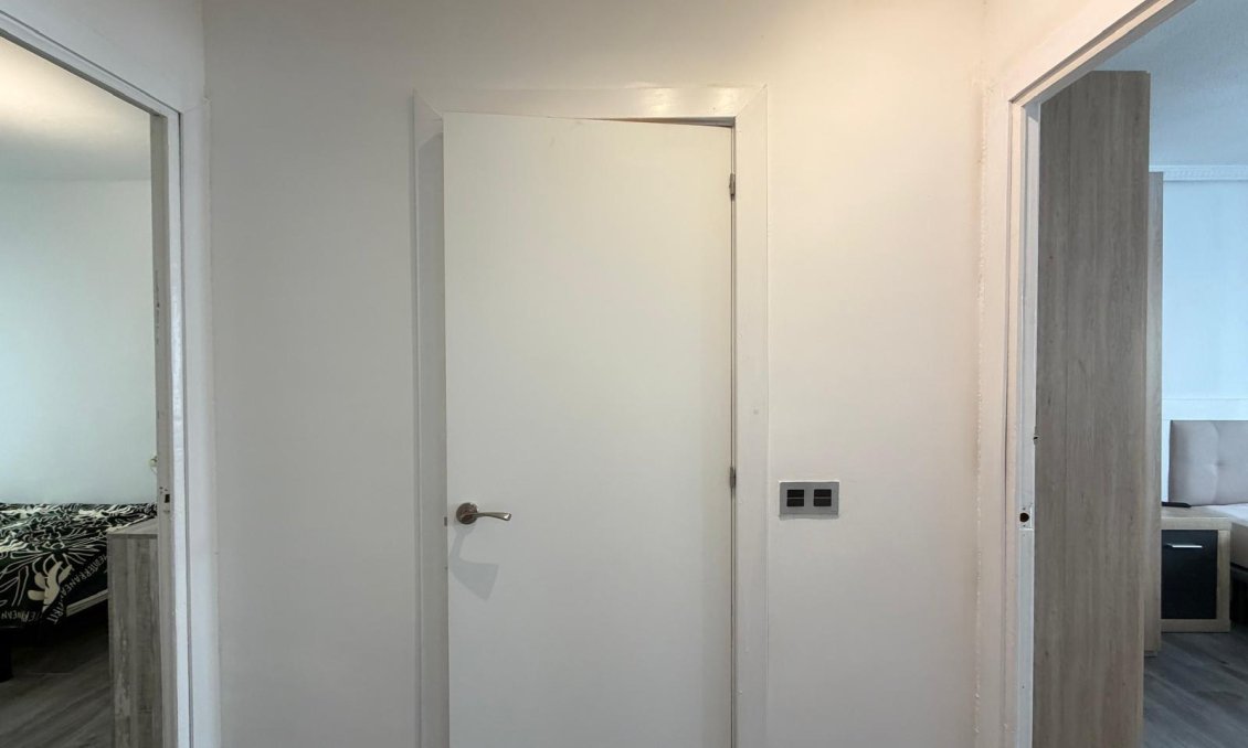 Használt Ingatlanok - Apartman -
Torrevieja - Playa del Cura