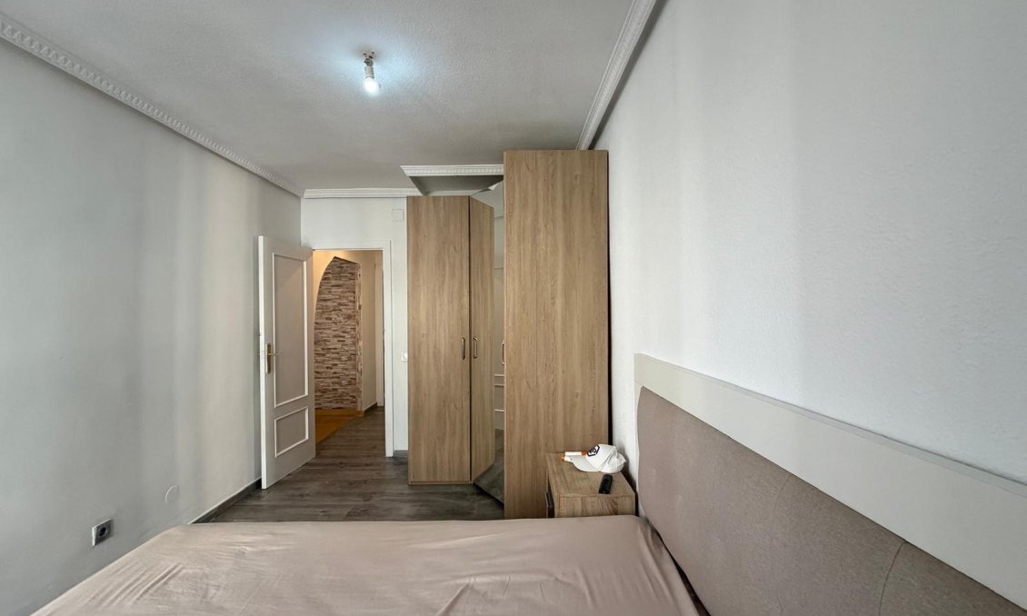 Használt Ingatlanok - Apartman -
Torrevieja - Playa del Cura