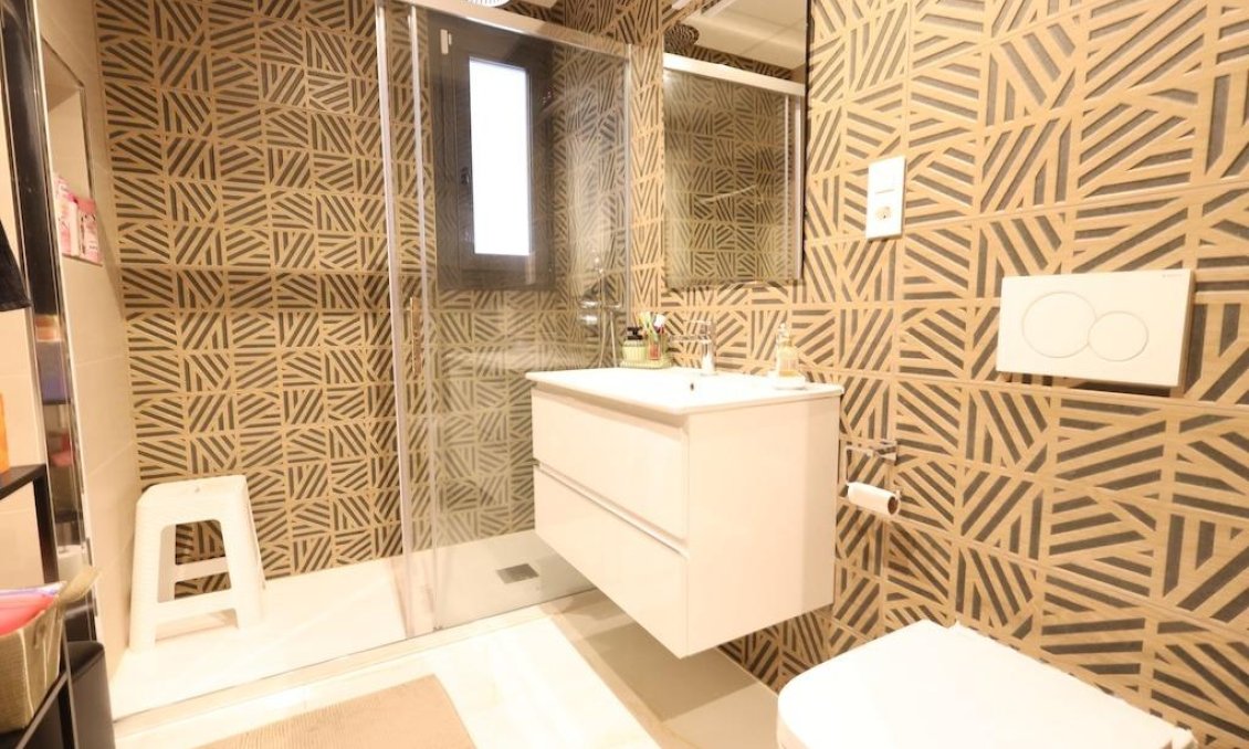 Használt Ingatlanok - Apartman -
Orihuela Costa - Costa Blanca