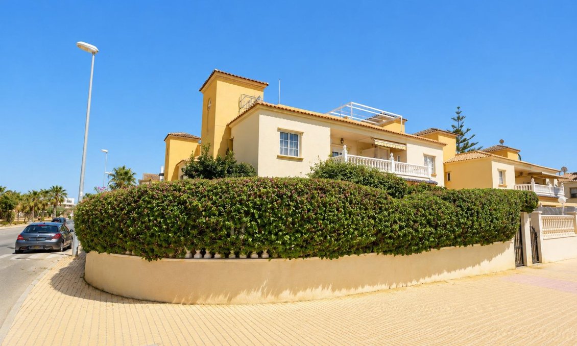 Revânzare - Apartament -
Orihuela Costa - Costa Blanca