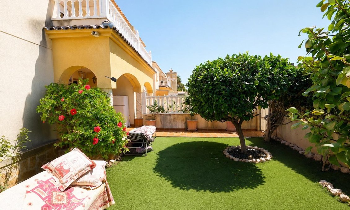 Revânzare - Apartament -
Orihuela Costa - Costa Blanca