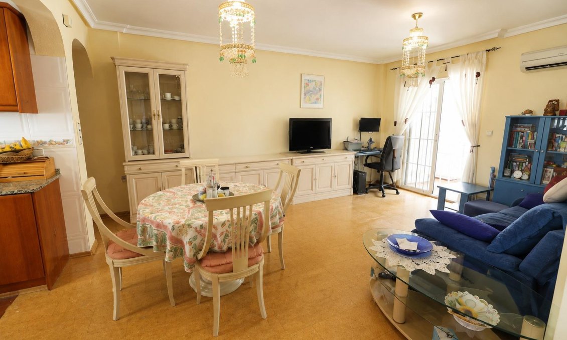 Revânzare - Apartament -
Orihuela Costa - Costa Blanca