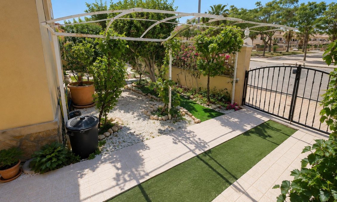 Revânzare - Apartament -
Orihuela Costa - Costa Blanca