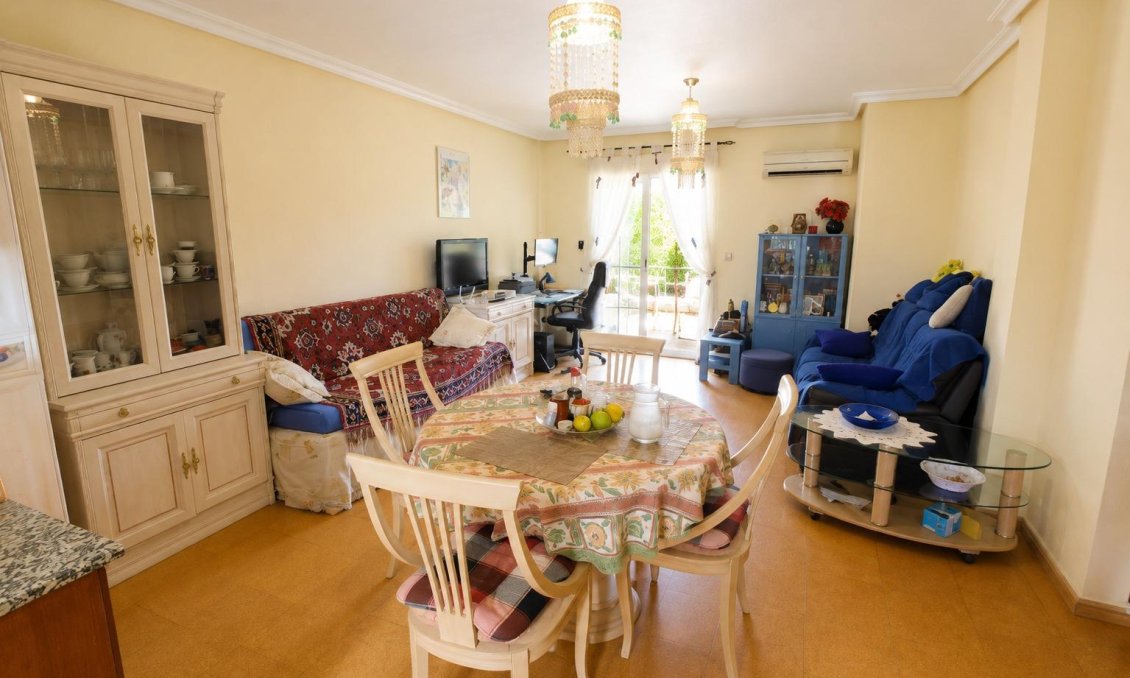 Revânzare - Apartament -
Orihuela Costa - Costa Blanca