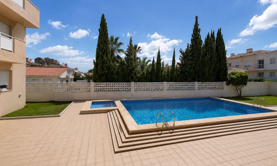Használt Ingatlanok - Apartman -
Torrevieja - Nueva Torrevieja