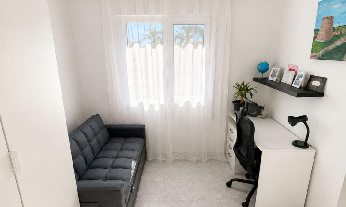 Használt Ingatlanok - Bungaló -
Torrevieja - Carrefour