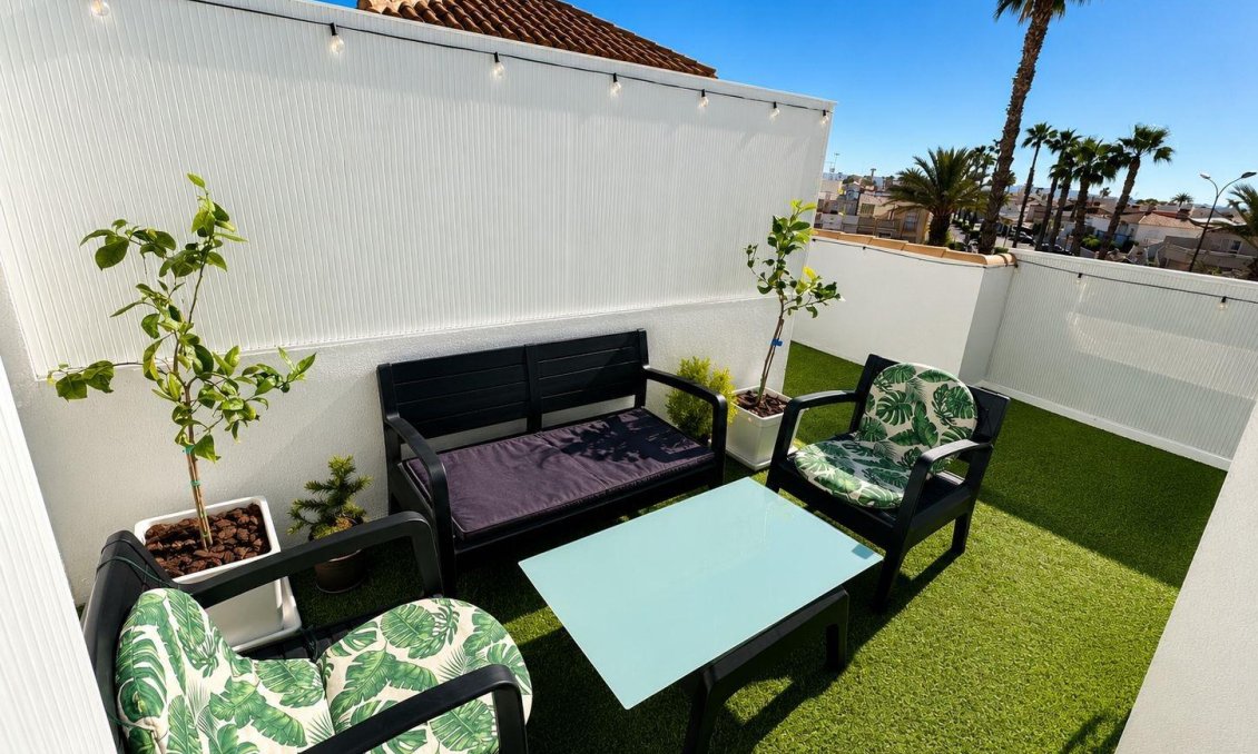 Használt Ingatlanok - Bungaló -
Torrevieja - Carrefour