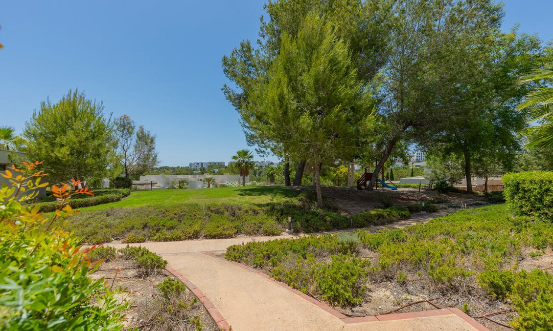 Resale - Apartment -
Orihuela - Las Colinas