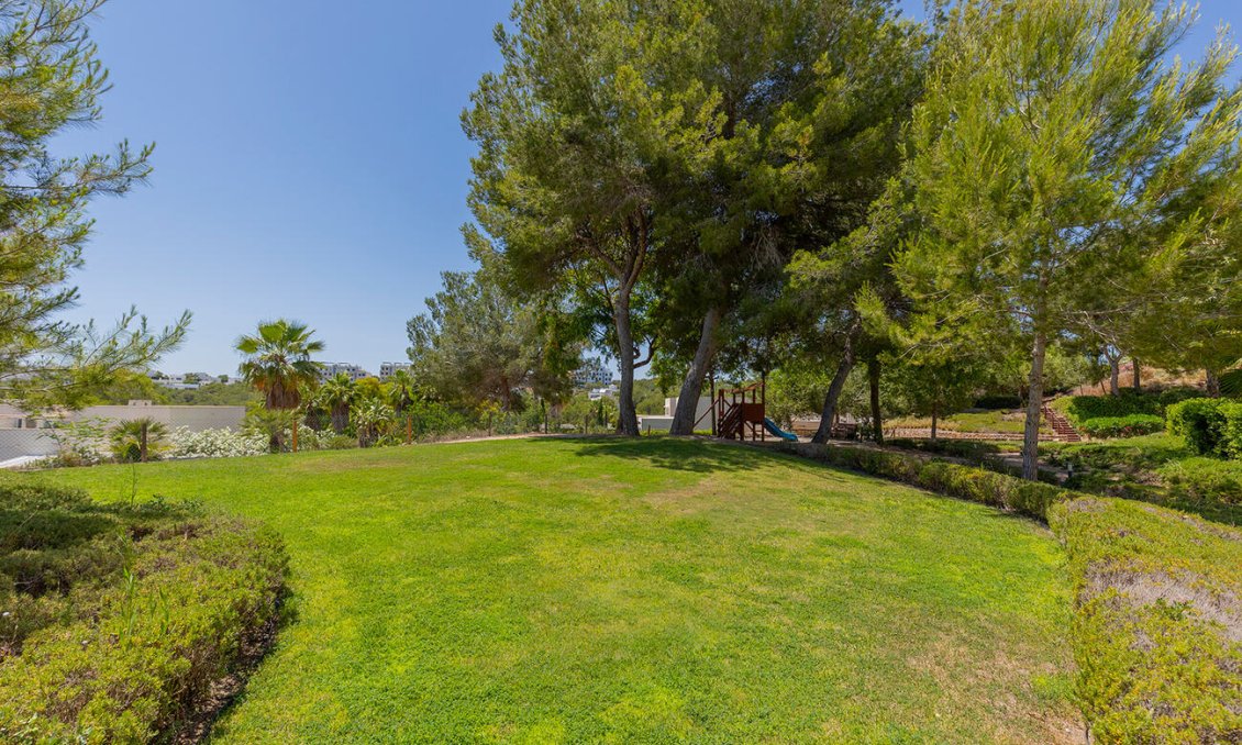 Resale - Apartment -
Orihuela - Las Colinas