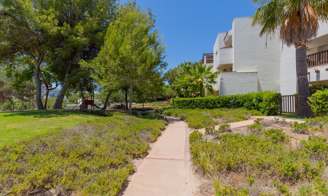 Resale - Apartment -
Orihuela - Las Colinas