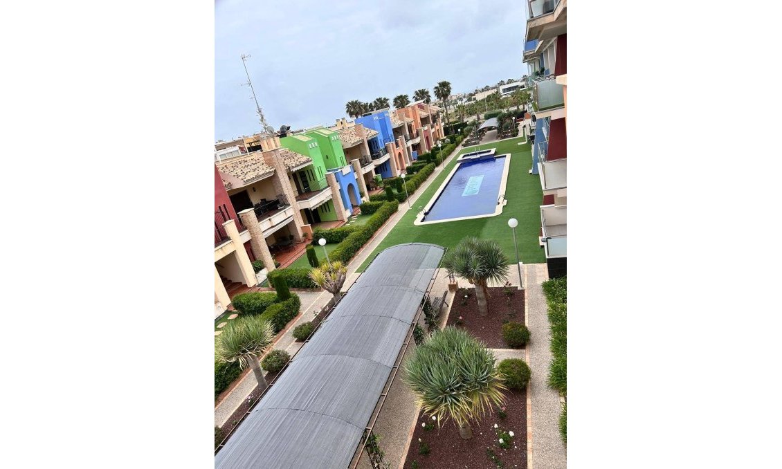 Resale - Apartment -
Orihuela Costa - Lomas de Cabo Roig