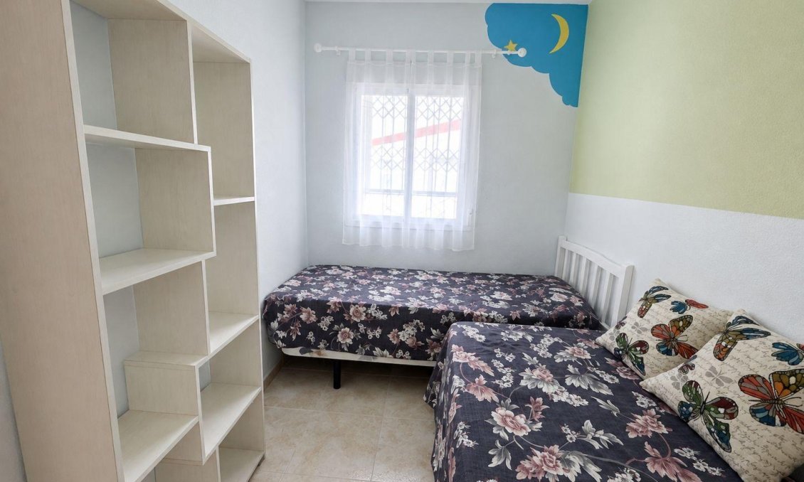 Segunda mano - Apartamento -
Torrevieja - Centro