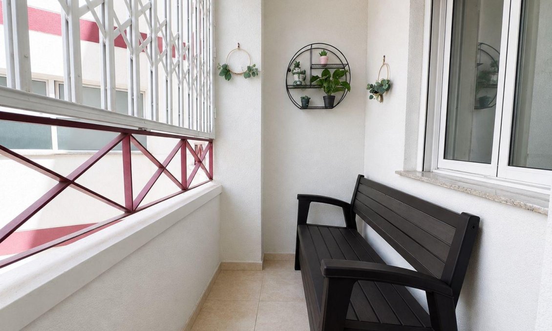 Segunda mano - Apartamento -
Torrevieja - Centro