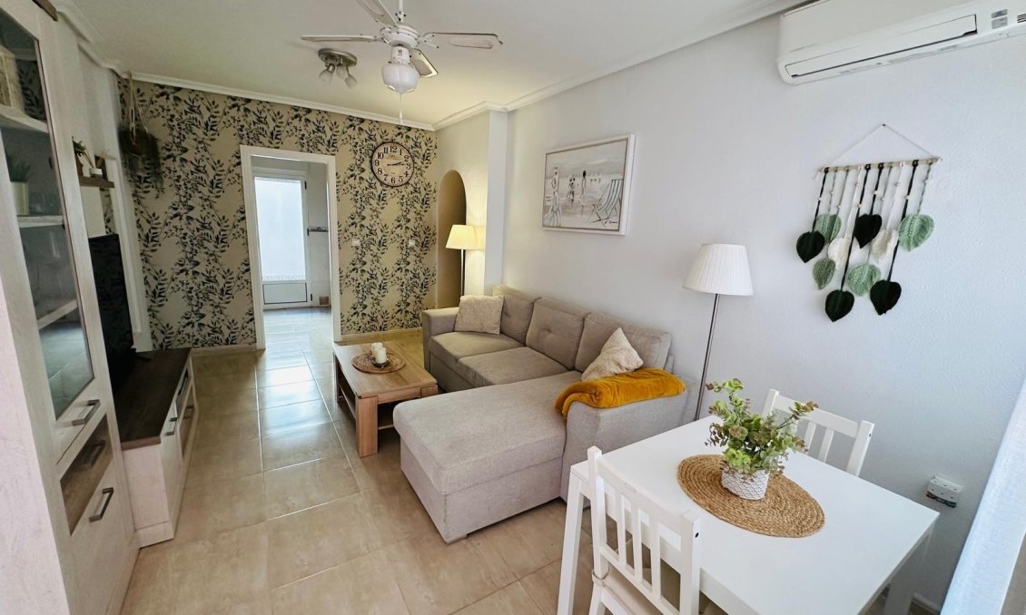 Használt Ingatlanok - Villa -
Orihuela Costa - Los Altos