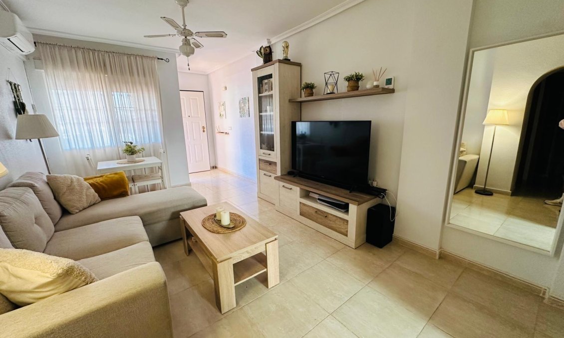 Használt Ingatlanok - Villa -
Orihuela Costa - Los Altos