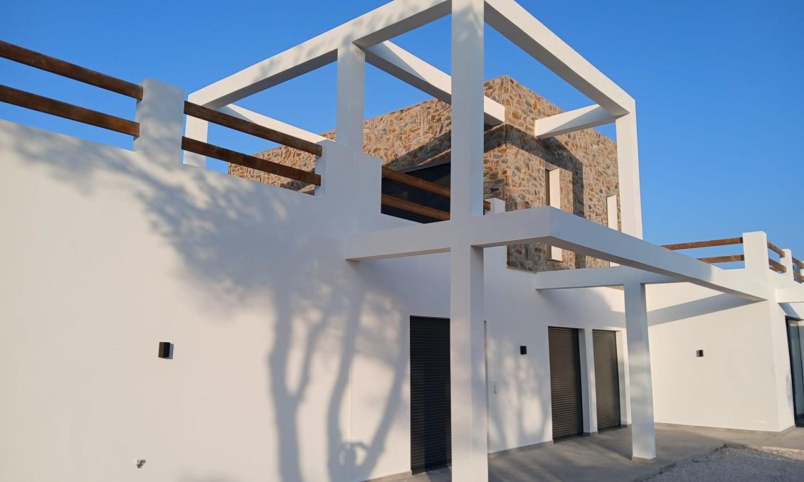Obra nueva - Villa -
Pinoso - Casas Pastor