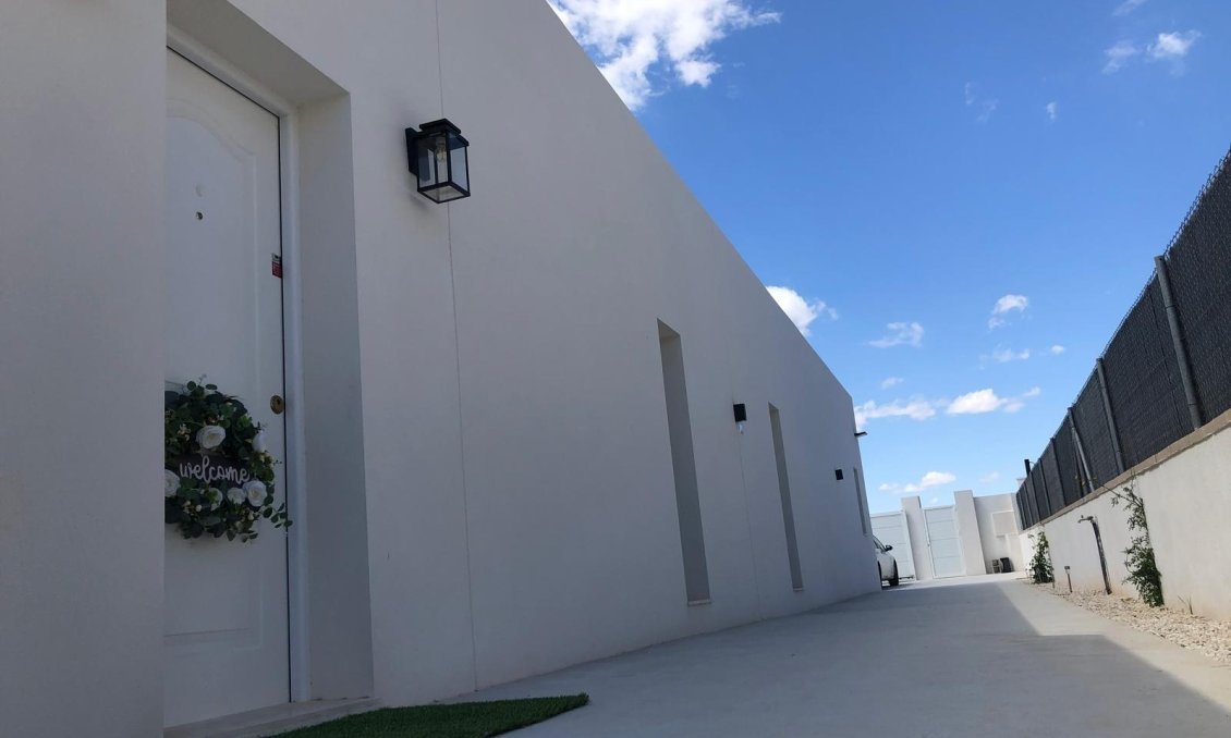 Obra nueva - Villa -
Aspe - urbanizaciones