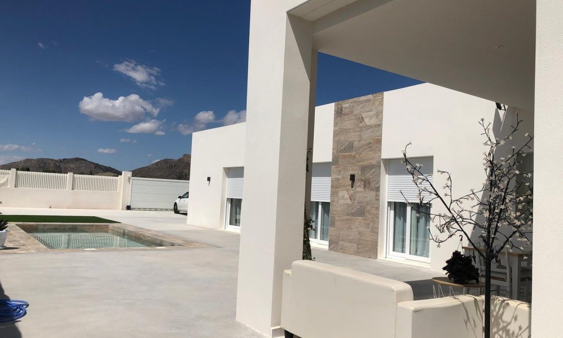 Obra nueva - Villa -
Pinoso - Casas Pastor