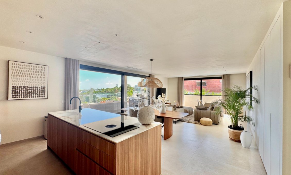 Resale - Apartment -
Orihuela - Las Colinas Golf