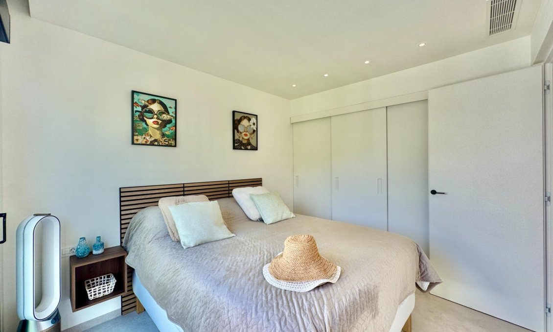 Resale - Apartment -
Orihuela - Las Colinas Golf