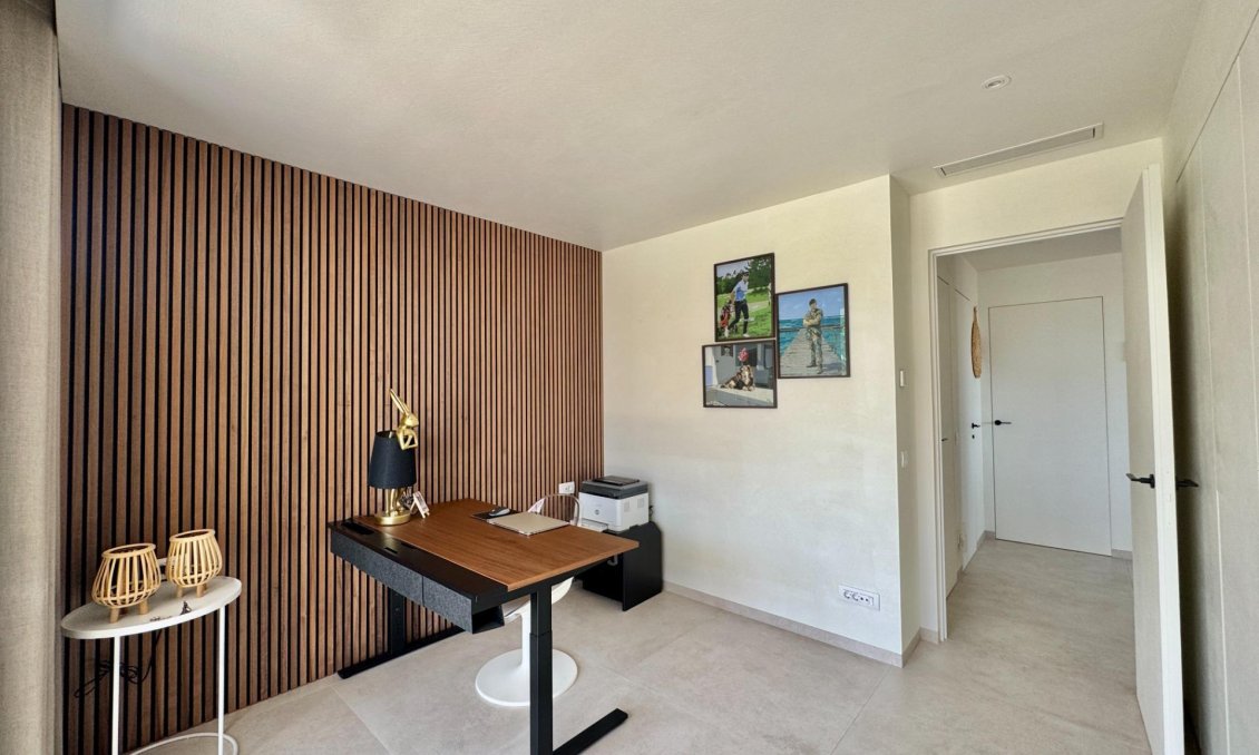 Resale - Apartment -
Orihuela - Las Colinas Golf