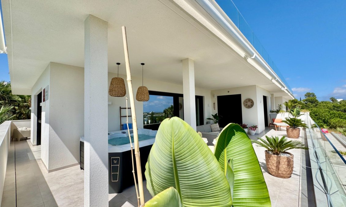 Resale - Apartment -
Orihuela - Las Colinas Golf