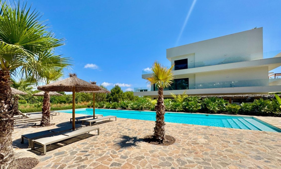 Resale - Apartment -
Orihuela - Las Colinas Golf