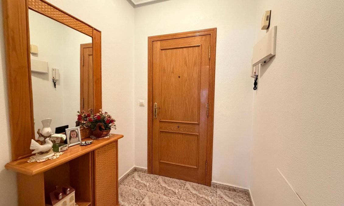 Wiederverkauf - Wohnung -
Torrevieja - Playa del Cura