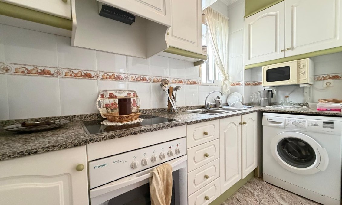 Wiederverkauf - Wohnung -
Torrevieja - Playa del Cura
