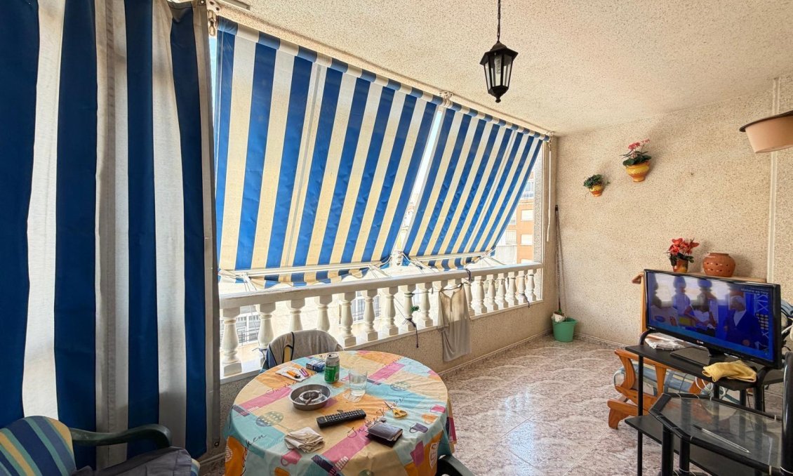 Wiederverkauf - Wohnung -
Torrevieja - Playa del Cura