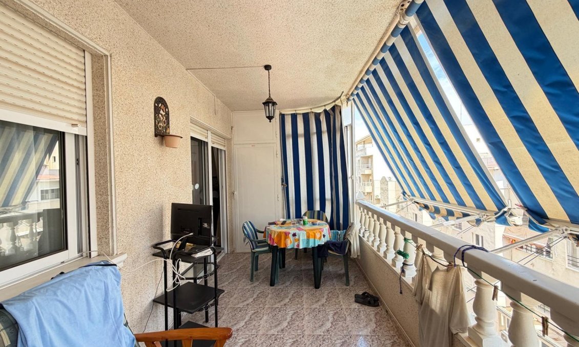 Wiederverkauf - Wohnung -
Torrevieja - Playa del Cura