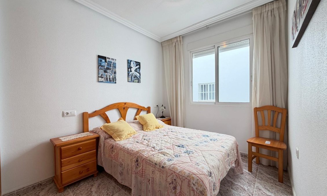 Wiederverkauf - Wohnung -
Torrevieja - Playa del Cura