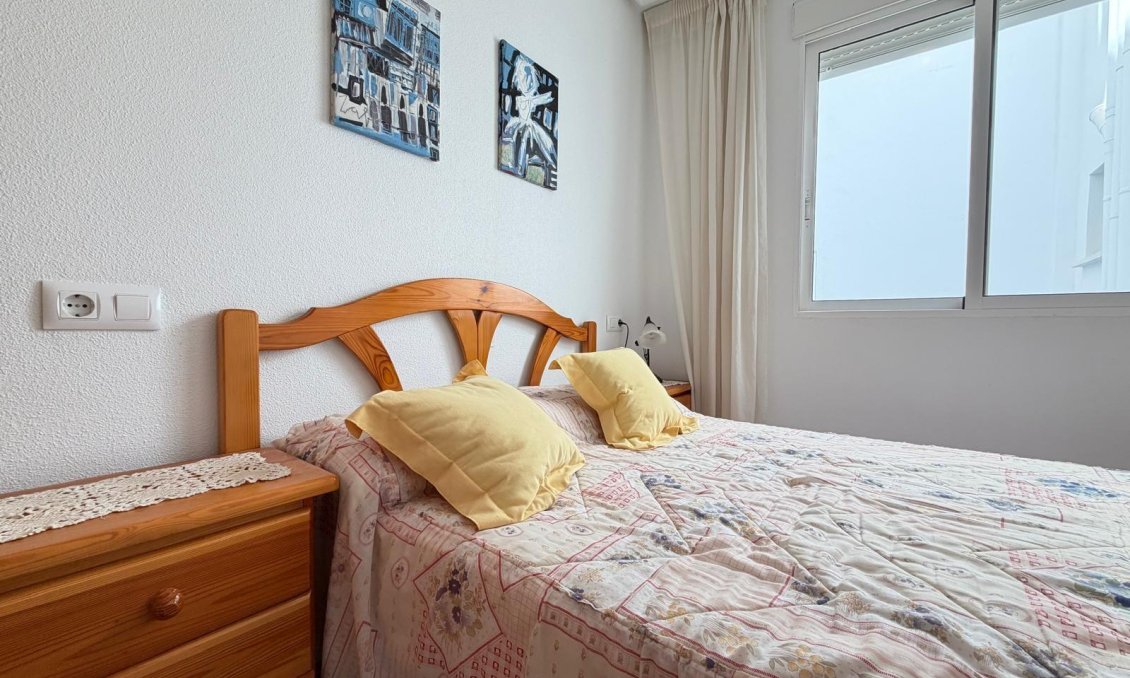 Wiederverkauf - Wohnung -
Torrevieja - Playa del Cura