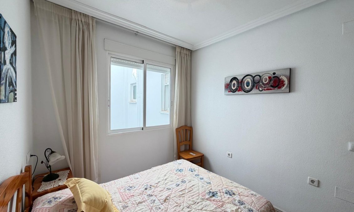 Wiederverkauf - Wohnung -
Torrevieja - Playa del Cura