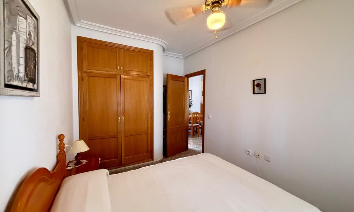 Wiederverkauf - Wohnung -
Torrevieja - Playa del Cura