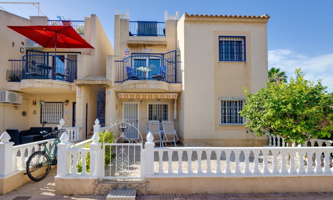 Resale - Bungalow -
Torrevieja - El Chaparral